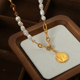 Coin pendant Pearl Necklace