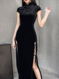 Black Vintage Bandage Slit Hem Bodycon Dress - In Control Clothing